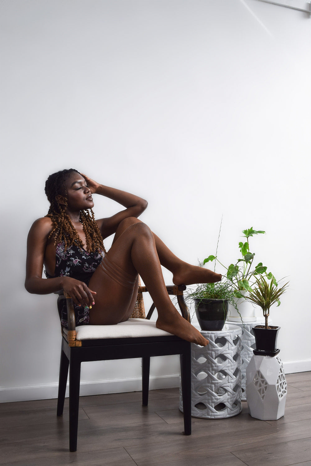 Chocolate nude color fishnet thigh highs. Petite to Plus Size, with a no-slip grip. Perfect for any retro look or everyday wear. Kixies thigh highs